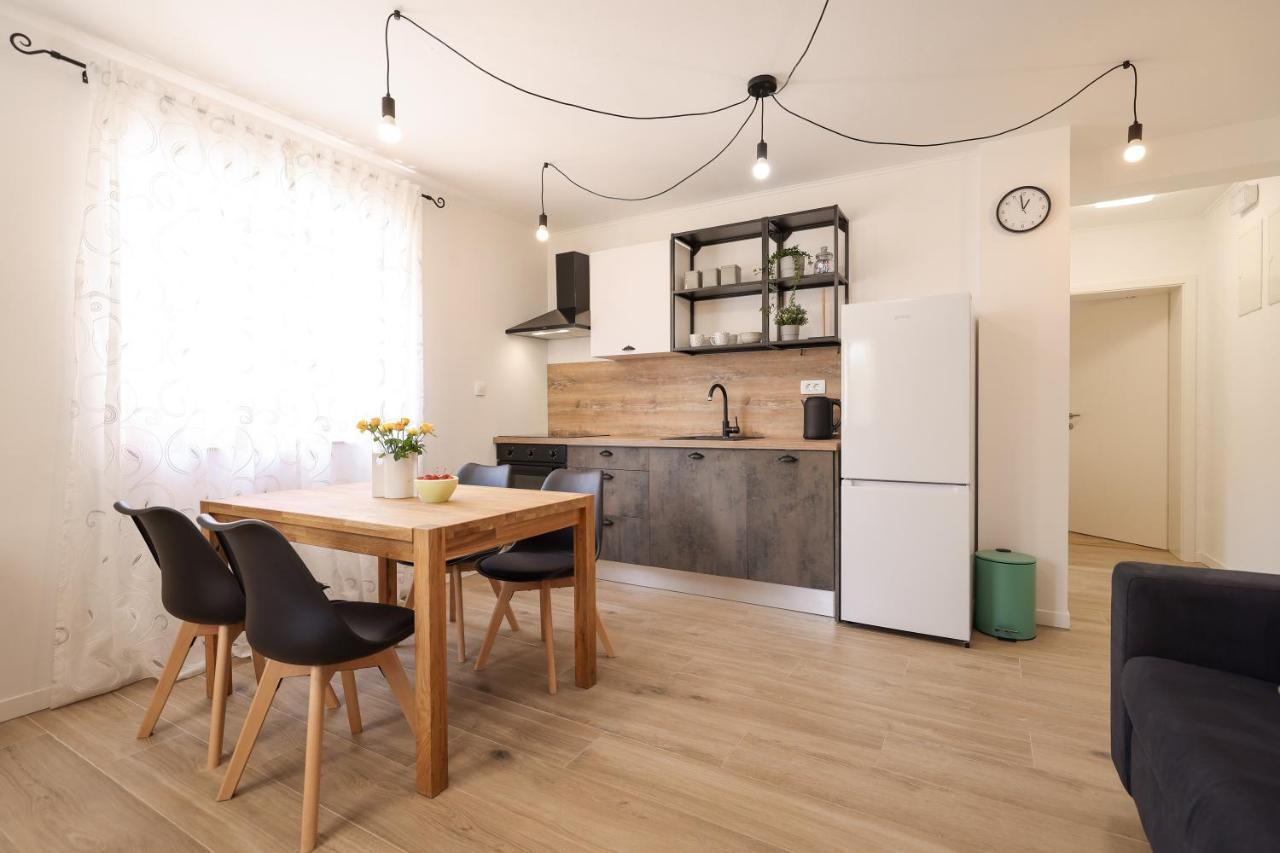 Apartment Ana Задар Экстерьер фото